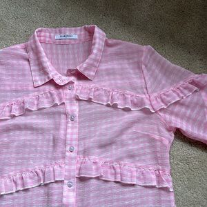 GLAMOROUS Pink and White Chiffon Top w/ Ruffle Detail | Size L | Gingham Print
